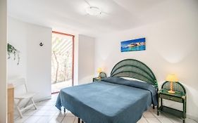 Emerald Holiday House